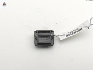 кронштейн (крепление) BMW 5 серия E39 1999, 2.5 л., бензин, МКПП, серый, универсал, 8156532