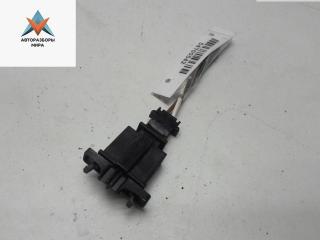 разъем (фишка) проводки Skoda Octavia mk2 (A5 1Z) 2006, 2.0 л., бензин, МКПП, красный, универсал, 3B0972712