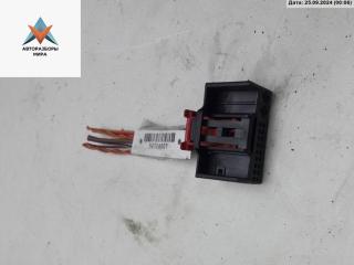 разъем (фишка) проводки Skoda Octavia mk2 (A5 1Z) 2007, 1.6 л., бензин, МКПП, красный, универсал, 1K0971975