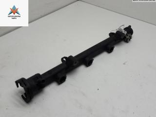 топливная рампа Volkswagen Golf 3 поколение 1997, 1.4 л., бензин, МКПП, чёрный, хетчбэк 3 дв., 030133319L