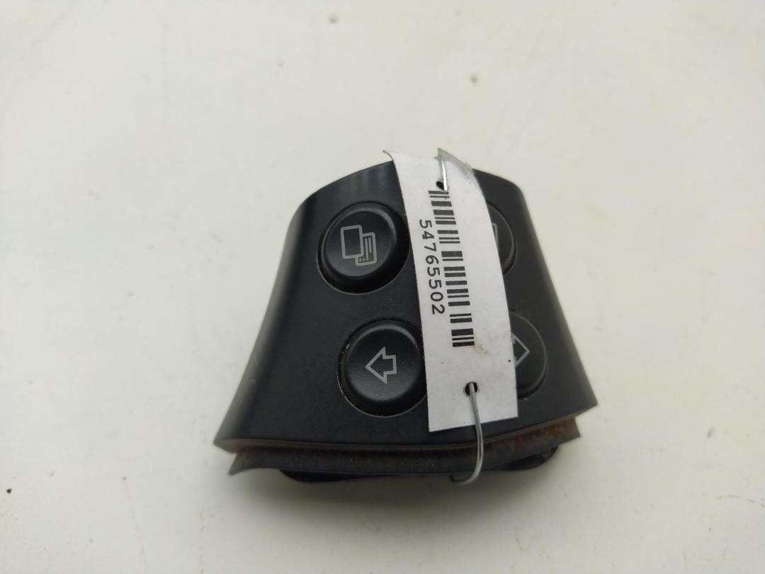 кнопки управления на руле Mercedes-Benz A W169 2005, 2.0 л., бензин, МКПП, серый, хетчбэк 5 дв.