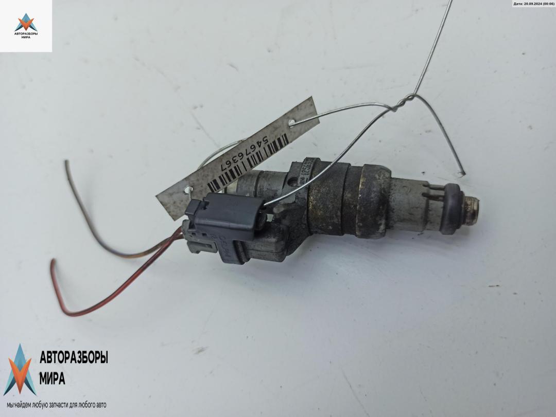 форсунка Opel Zafira 1 поколение (A) 2002, 2.2 л., бензин, АКПП, синий, минивэн, 12569091 - фото №1