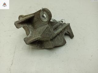 кронштейн (крепление) Renault Clio 3 поколение [рестайлинг] 2010, 1.6 л., бензин, МКПП, белый, хетчбэк 3 дв., 8200376452