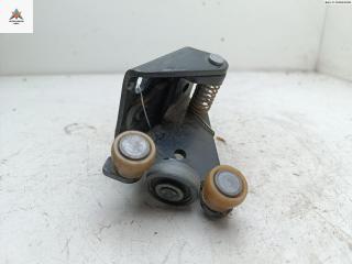 ролик двери сдвижной Citroen Berlingo 1 поколение (M59) [рестайлинг] 2007, 1.4 л., бензин, МКПП, белый, фургон, 9658812380