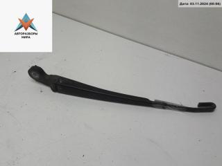 Щеткодержатель (поводок стеклоочистителя) задний Volkswagen Golf 4 поколение 1999, 1.9 л., дизель, МКПП, чёрный, универсал