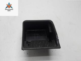 пепельница Volkswagen Golf 4 поколение 1998, 1.6 л., бензин, МКПП, чёрный, хетчбэк 5 дв., 1J0857311A