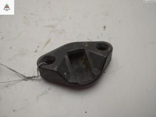 ответная часть (скоба) замка двери Volkswagen Transporter T4 1998, 2.5 л., дизель, МКПП, зелёный, микроавтобус, 701843667