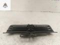 решетка радиатора Volkswagen Polo 4 поколение 2004, синий, хетчбэк 5 дв., 6Q0853651C - фото №2