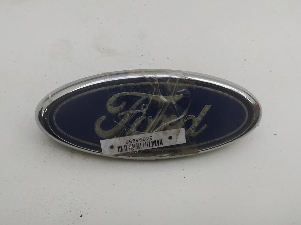 эмблема Ford C-Max 2004, 1.8 л., бензин, МКПП, синий, минивэн, 3M51425A52A