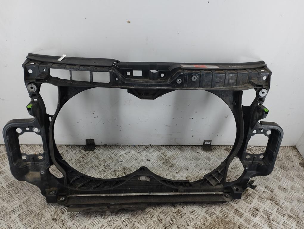 Рамка радиатора Audi A6 C6 2005, 2.7 л., дизель, МКПП, серый, седан