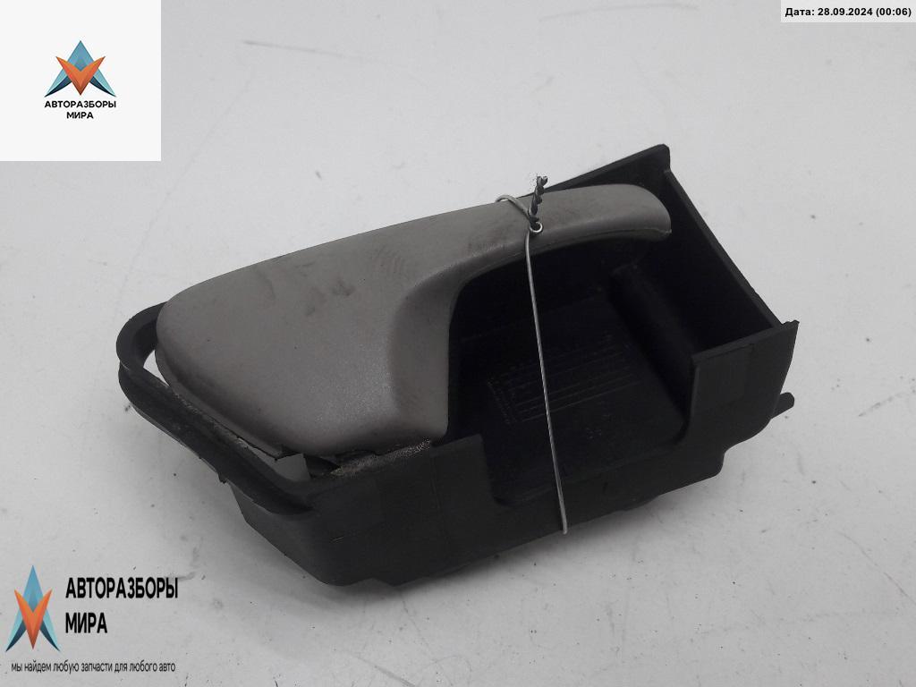 ручка внутренняя передняя правая Volkswagen Golf 3 поколение 1995, 1.6 л., бензин, МКПП, серый, хетчбэк 5 дв., 1H0837142 - фото №1