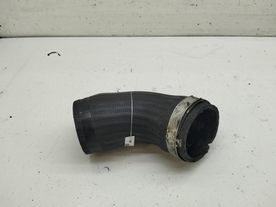 патрубок турбины Volkswagen Touran 2012, 2.0 л., дизель, 1K0145762HC