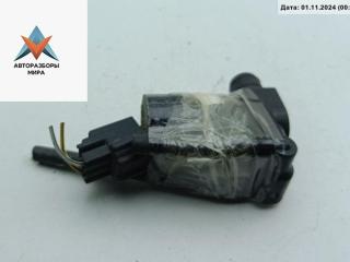 насос (моторчик) омывателя стекла Ford Focus 2 поколение 2005, синий, хетчбэк 5 дв., 1S7117K324FE