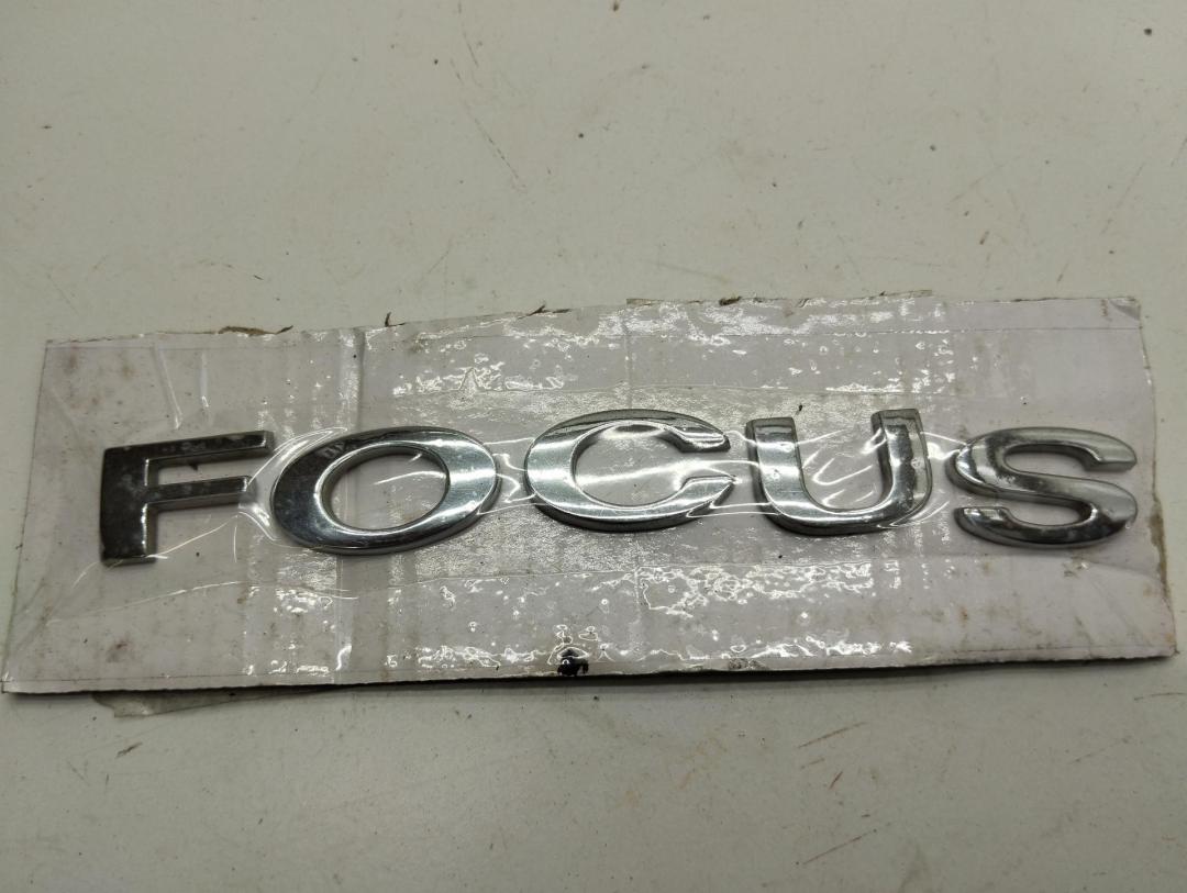 эмблема Ford Focus II 2005, 1.6 л., i, бензин, МКПП, синий, хетчбэк 5 дв.