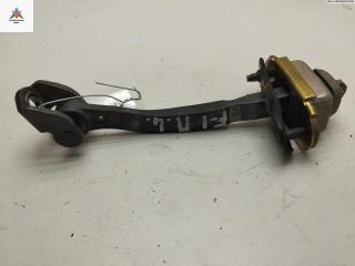 ограничитель открывания двери Ford Focus 1 поколение [рестайлинг] 2004, универсал, XS4AA23500