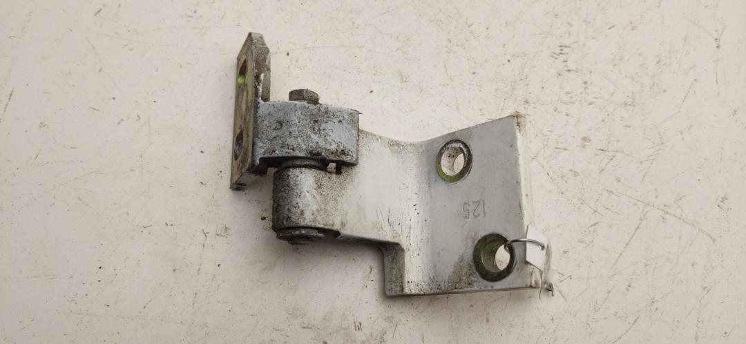 петля двери Peugeot 406 2000, белый, универсал, ARD