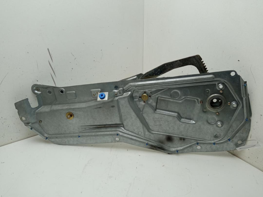 стеклоподъемник электрический задний левый Volvo S70 / V70 1999, 2.4 л., бензин, МКПП, чёрный, седан, 9152725