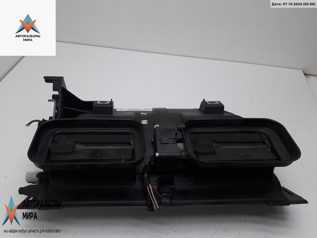 воздуховод Volkswagen Phaeton 1 поколение 2007, 3.0 л., дизель, АКПП, серый, седан, 3D1919509C - фото №1