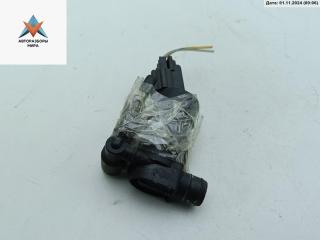 насос (моторчик) омывателя стекла Ford Focus 2 поколение 2005, синий, универсал