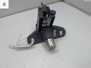 кнопка открытия багажника Opel Zafira 1 поколение (A) 1999, 1.8 л., бензин, МКПП, зелёный, минивэн