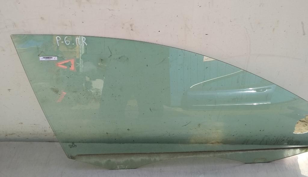 стекло двери передней правой Volkswagen Passat B6 2005, 2.0 л., дизель, МКПП, чёрный, универсал, 3C4845202B