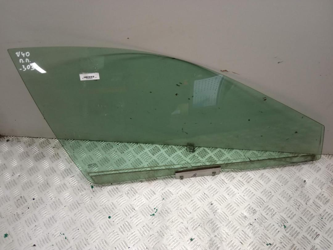 стекло двери передней правой Volvo S40 / V40 2002, 2.0 л., бензин, МКПП, серый, универсал