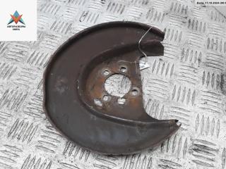 защитный кожух тормозного механизма Volkswagen Polo 4 поколение 2002, 1.4 л., дизель, МКПП, чёрный, хетчбэк 5 дв.