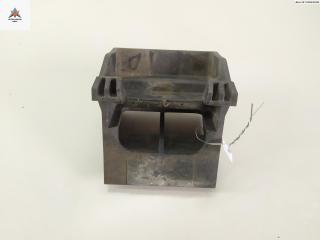 кронштейн радиатора BMW 5 серия E60/E61 2006, 2.5 л., бензин, АКПП, серый, универсал, 7542517