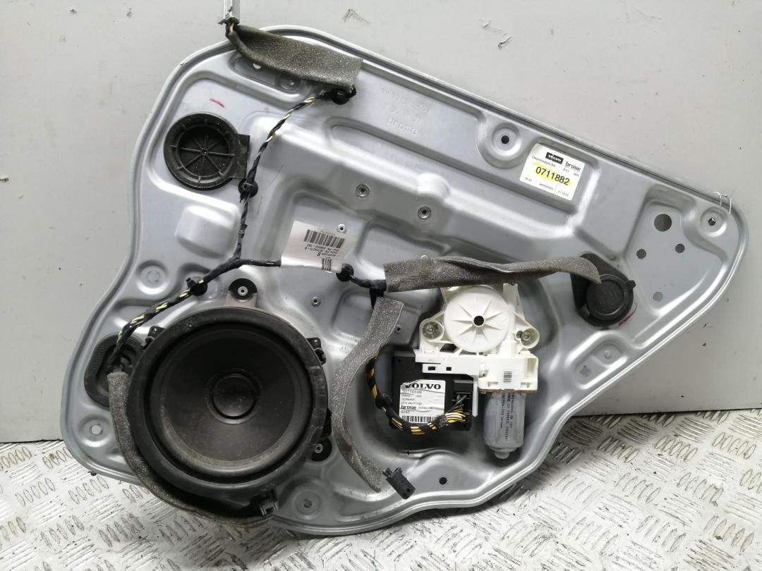 стеклоподъемник электрический задний правый Volvo S40 / V50 2005, 2.0 л., дизель, МКПП, серый, седан, 30710149