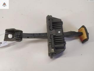 Ограничитель открывания двери задней BMW 5 серия E60/E61 2004, седан, 7033612