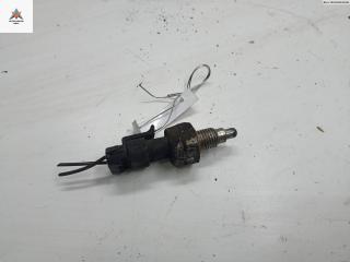 Датчик включения заднего хода (лягушка) Opel Zafira 2 поколение (B) 2005, 1.9 л., дизель, МКПП, чёрный, минивэн