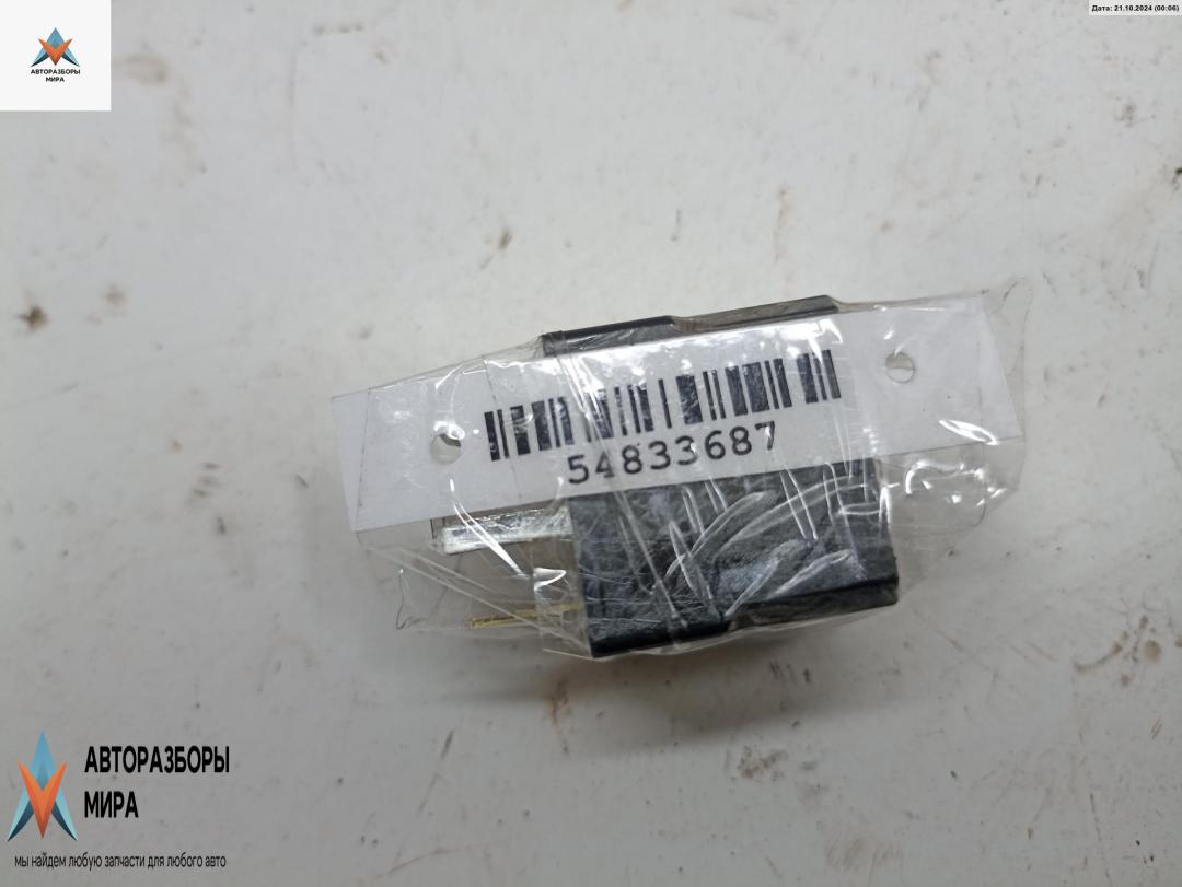 реле (прочие) Opel Zafira 2 поколение (B) 2006, 1.9 л., дизель, МКПП, чёрный, минивэн, 13171831 - фото №1