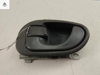 ручка внутренняя передняя левая Mitsubishi Colt 5 поколение (CJO) 1996, 1.3 л., бензин, МКПП, красный, хетчбэк 3 дв.