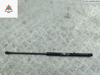 амортизатор капота Volkswagen Golf 4 поколение 2000, хетчбэк 5 дв., 1J0823359