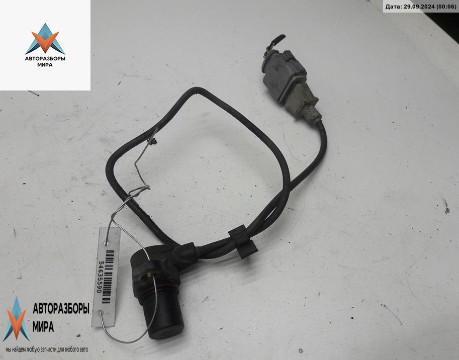 датчик коленвала Volkswagen Golf 4 поколение 1998, 1.6 л., бензин, МКПП, чёрный, хетчбэк 5 дв. - фото №1