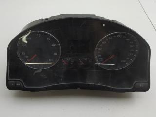 приборная панель Volkswagen Golf-5 Plus 2004, 1.6 л., бензин, МКПП, красный, хетчбэк 5 дв., 1K0920861LX