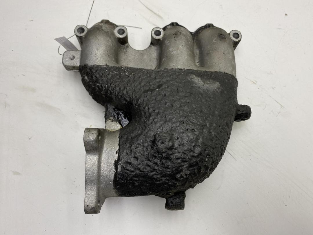 коллектор впускной Audi A2 8Z 2000, 1.4 л., дизель, хетчбэк 5 дв., 045129713G