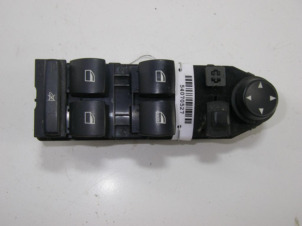 блок управления стеклоподъемниками BMW 5 E60/E61 2003, 2.2 л., бензин, МКПП, синий, седан, 6939090