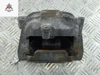 подушка крепления двигателя Volkswagen Golf 5 поколение 2005, 1.6 л., бензин, МКПП, серый, хетчбэк 3 дв.