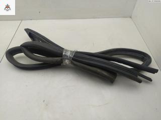 уплотнитель двери Mercedes-Benz CLK-Класс W208/A208 [рестайлинг] 2000, 2.3 л., бензин, МКПП, синий, купе, 2087271730