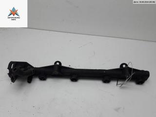 топливная рампа Volkswagen Golf 3 поколение 1997, 1.6 л., бензин, МКПП, чёрный, хетчбэк 3 дв., 032133319