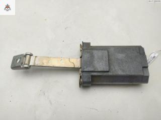 Ограничитель открывания двери задней Mercedes-Benz E-Класс W210/S210 1995, седан