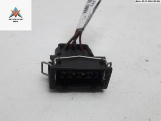 разъем (фишка) проводки Volkswagen Passat B4 1995, 1.6 л., бензин, МКПП, серый, универсал, 357972754