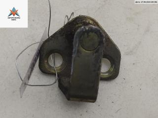 ответная часть (скоба) замка двери Mercedes-Benz Sprinter W901-W905 1996, 2.9 л., дизель, МКПП, белый, микроавтобус