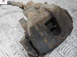 суппорт передний правый Volvo V40 2 поколение 2012, 1.6 л., дизель, МКПП, синий, хетчбэк 5 дв., 36000485