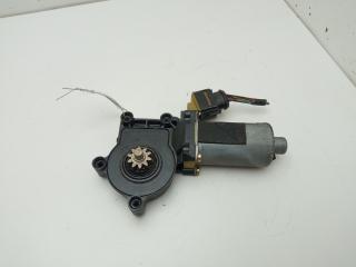 моторчик стеклоподъемника передний правый Volvo V70 2 поколение 2001, 2.4 л., бензин, МКПП, синий, универсал, 0130821761