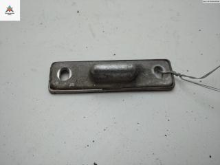 ответная часть (скоба) замка двери Mercedes-Benz Vito-1 W638 2003, 2.2 л., дизель, АКПП, серый, микроавтобус