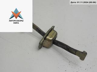 ограничитель открывания двери Volkswagen Polo 3 поколение [рестайлинг] 2000, хетчбэк 3 дв.