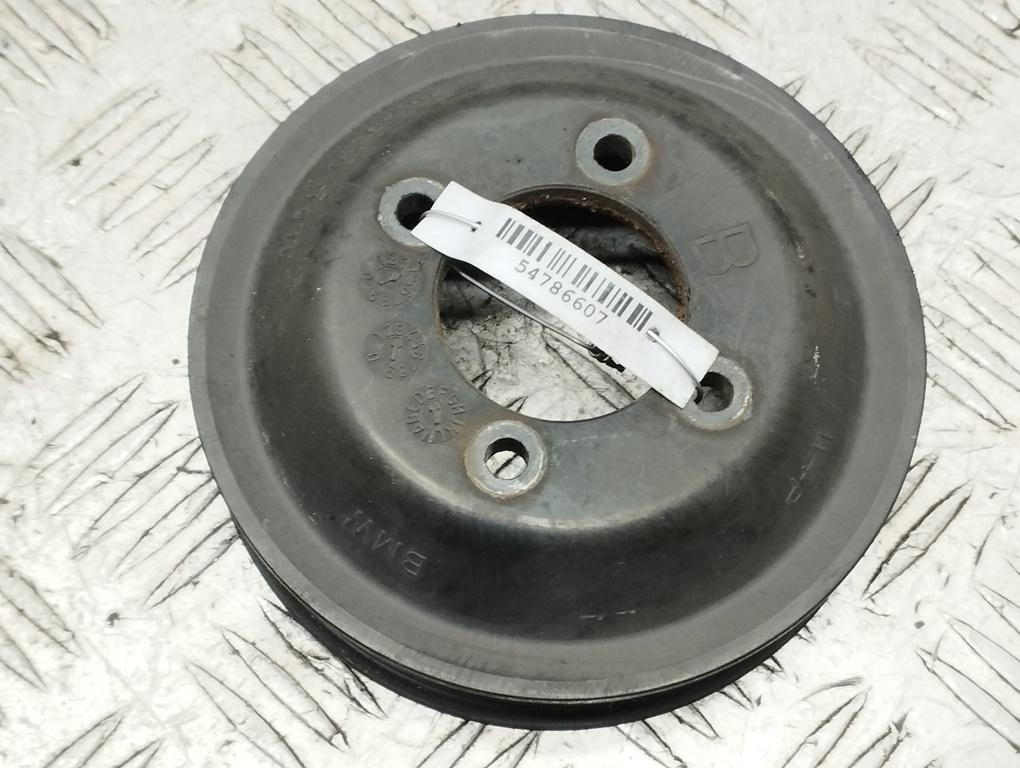 шкив помпы BMW 3 E46 2001, 2.2 л., бензин, МКПП, чёрный, седан, 1436590