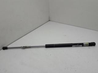 амортизатор крышки багажника (3-5 двери) Volkswagen Passat B5 1999, 1.6 л., бензин, МКПП, синий, универсал, 1J6827550